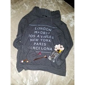 🦄Big Cities Hoodie